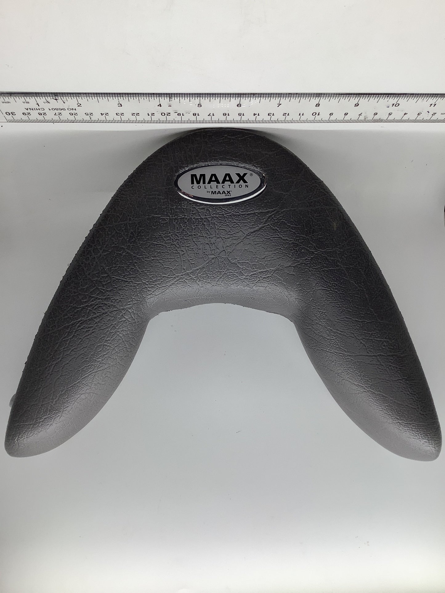 MAAX SPAS Neck collar pillow -